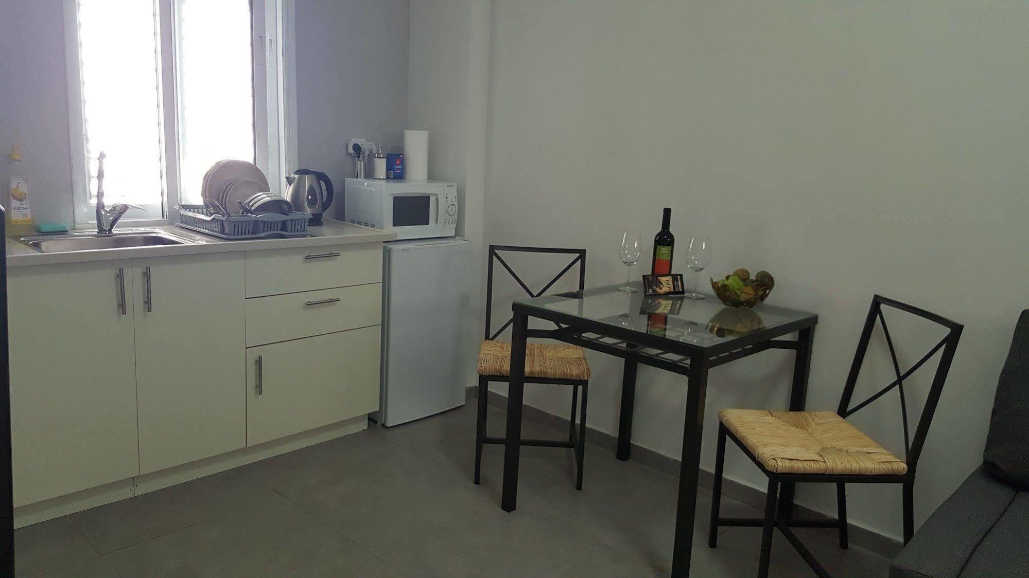 Studio Masaryk Apartment Бат-Ям Екстер'єр фото
